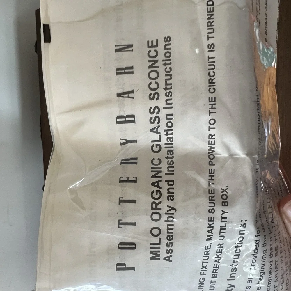 POTTERY BARN Milo Organic Glass Sconce. Brand‎ New (1)